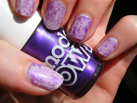 Beautiful Purple Nail Art Ideas