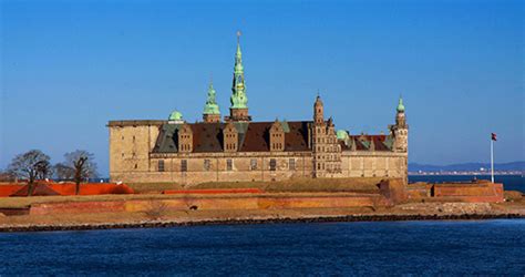 Besuchen sie in dänemark die historischen sehenswürdigkeiten dieses landes: Reisetipp: Schloss Kronborg (Dänemark) - Schauplatz der ...
