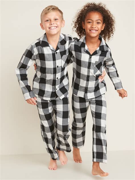 Old Navy 10 Pajamas For Kids