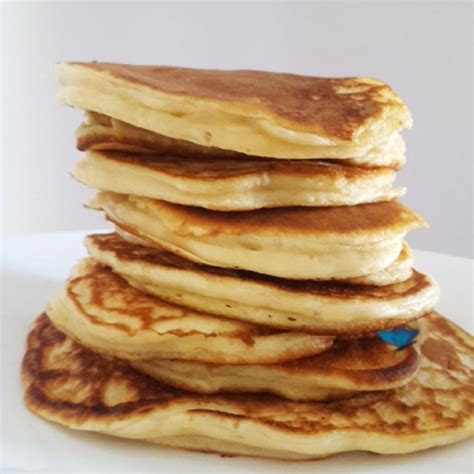 These pancakes are so easy because the batter is made in your blender! Greek Yogurt Pancakes