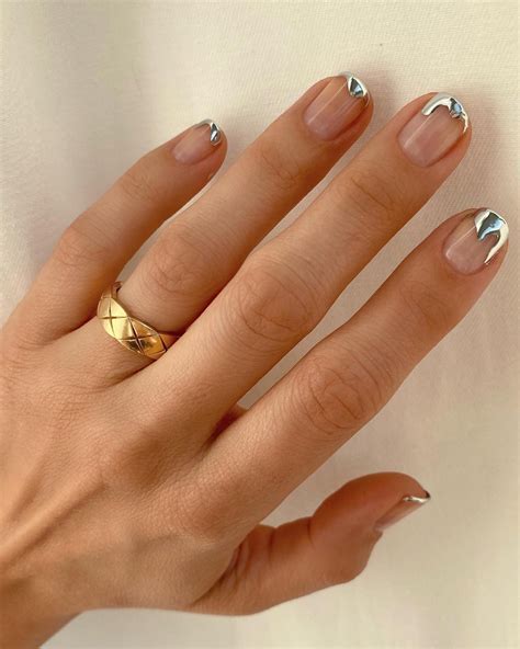 13 Best Chrome Nail Polishes Who What Wear
