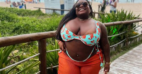 Jojo Todynho surpreende a web Mais magra cantora comemora nova forma física após grande perda