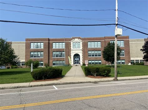 School Officials Vote To Keep Mount Pleasant Elementary School Open