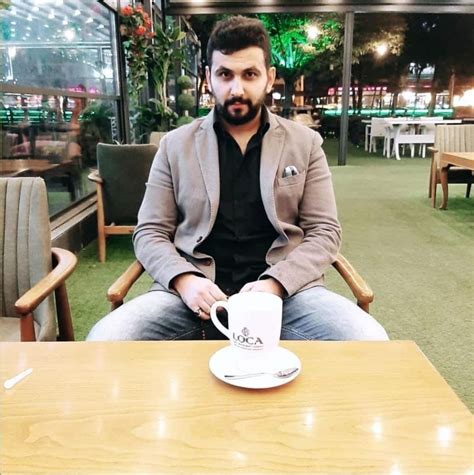 Hdp i̇l başkanlığı'nda parti çalışanı deniz poyraz, tabancayla vurularak hayatını kaybetti. Onur Gencer kimdir? | İzmir HDP il binasına saldıran Onur ...