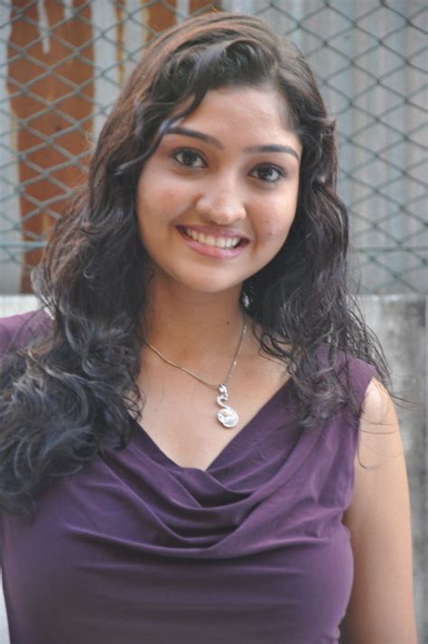 Tamil Tv Serial Actress Neelima Rani Cute Picture Gallery Photos Images