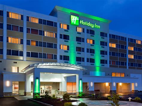 Boasting concierge service, shoe shine service and a laundry room, this venue also provides guests with a business centre, a meeting room and a photocopier. Holiday Inn Clark - Newark Area Hotel by IHG