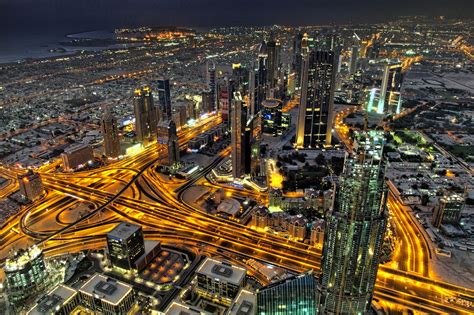 39,000 tonnes of steel reinforcement; 13 Aussicht Burj Khalifa | Best Sprüche