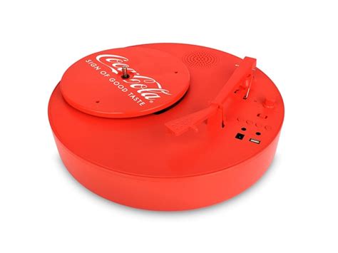 coca cola cct01 retro turntable w bluetooth speaker