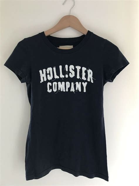 Hollister Womens Size Medium Navy Blue T Shirt Hollister Company Logo