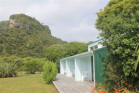 Check spelling or type a new query. Cabins - Punakaiki Beach Camp