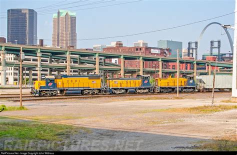 Railpicturesnet Photo Als 2001 Alton And Southern Railway Emd Gp38 2 At