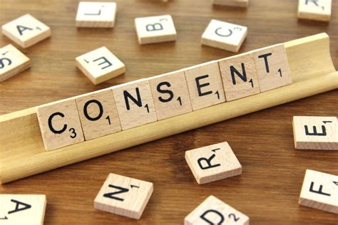 Consent Free Of Charge Creative Commons Wooden Tile Image