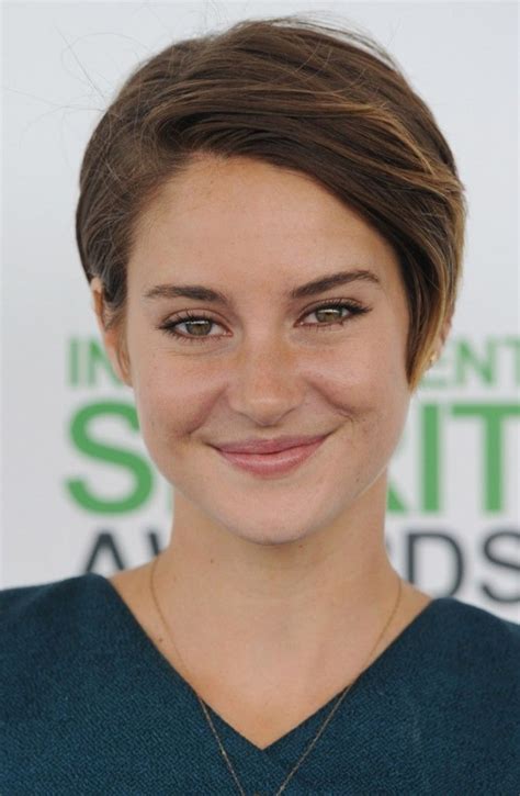 shailene woodley s pixie the long and short of it pixie cuts…