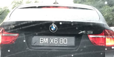 Nombor pendaftaran kenderaan malaysia merupakan nombor yang perlu dipamerkan semua kenderaan bermotor yang didaftar di malaysia. Satu Lagi Nombor Plat Peribadi Rekaan Sendiri Spotted ...