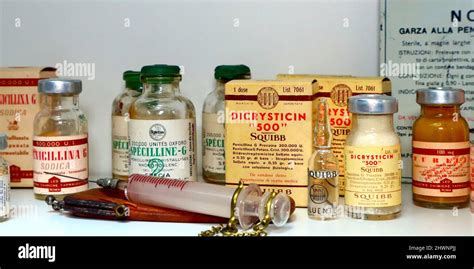 Vintage Old Penicillin Medicines Display Between 1950 And 1960s Stock