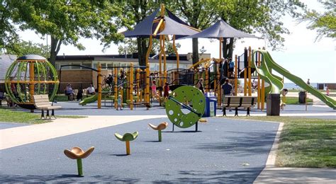 Maybe you would like to learn more about one of these? Lake St. Clair Metropark ⋆ Metro Detroit Mommy