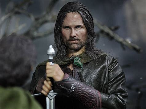 The Lord Of The Rings Aragorn Slim Ver 16 Scale Figure