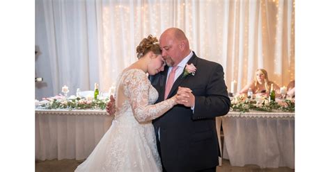 father daughter wedding pictures 97 tear inducing father daughter wedding moments popsugar