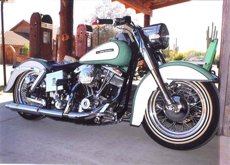 Cars, suvs & light trucks. 1975 HARLEY-DAVIDSON FLH MOTORCYCLE - 108303