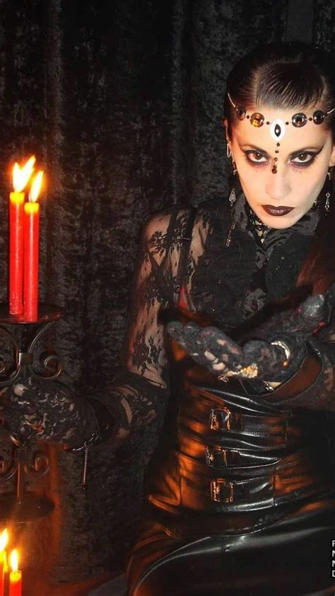 Pin By Dawn Leggett On Gothic Goth Beauty Beautiful Witch Gothic Girls