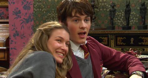 House Of Anubis Fan Site Nina And Fabian Meant To Be