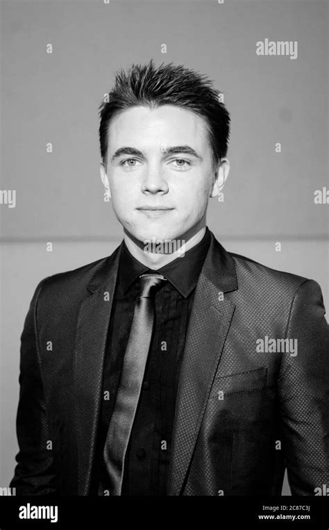 Singer Jesse Mccartney Attends The 2009 Ascap Pop Music Awards At The