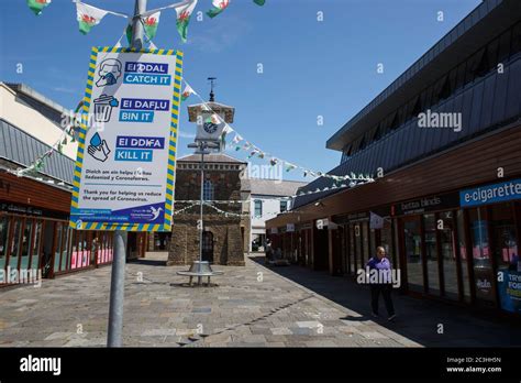Carmarthen Town Centre High Resolution Stock Photography And Images Alamy