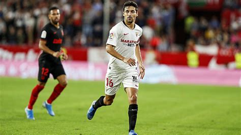 This shows the most important contributions that jesus. Sevilla FC: Jesús Navas para el reloj | Marca.com