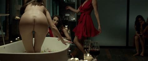 Nude Video Celebs Luisa Moraes Nude Solace 2015