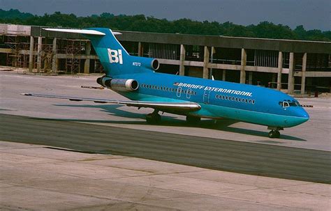 Braniff International Boeing 727 27c N7272 Circa 1974 Photo Manfred