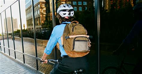 The One Thing Men Need To Know About Wearing Backpacks Huffpost Life