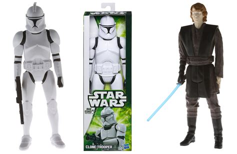 The small plastic weapon of the jedi knight would rise out from the hollow arm of each figure, then a thinner piece would further rise out. Star Wars 12-Inch Action Figures, Official Press Pics