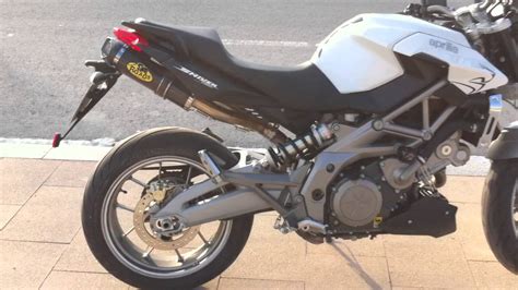 The shiver's new traction control system has its roots in the technology aprilia aprilia also equipped the shiver with the same 4.3 inch display used on the rsv4 and the tuono 1100. Aprilia Shiver 2010 ABS - Roadsitalia Exhaust - YouTube