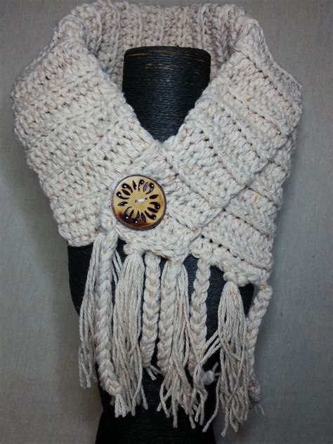 hand-crocheted-scarf-with-hand-made-wooden-button-hand-crocheted-scarf,-hand-crochet,-hand-felted