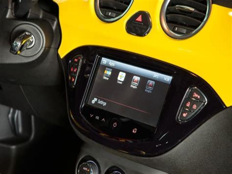 Ein Bisschen Persönlichkeit überzeugen Radio Intellilink Opel Adam Mini