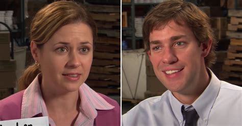 john krasinski and jenna fischer open up about filming jim and pam s first kiss on the office