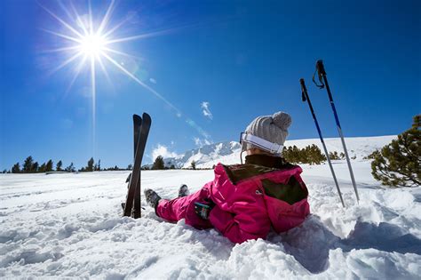 Fonds Decran Hiver Ski Neige Soleil Chapeau Dhiver Nature Télécharger
