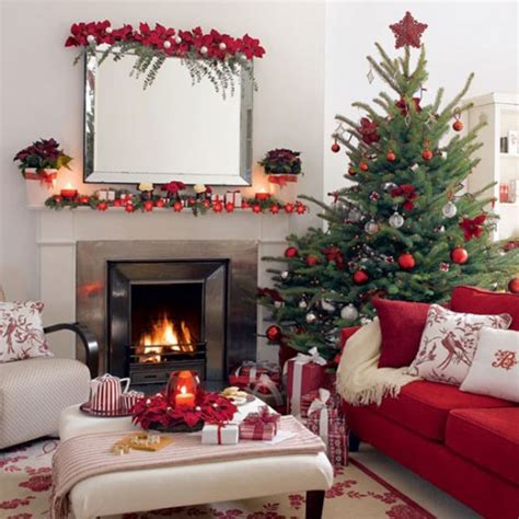 40 Traditional Christmas Decorations Digsdigs
