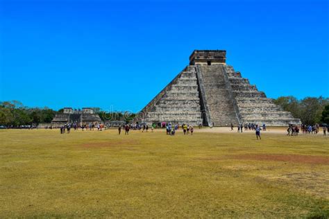 Ancient Pyramids Of The Mayan Culture Of Chichen Itza Mexico Editorial