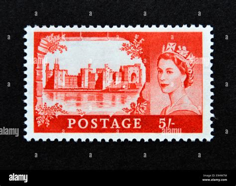 Postage Stamp Great Britain Queen Elizabeth Ii High Value 5