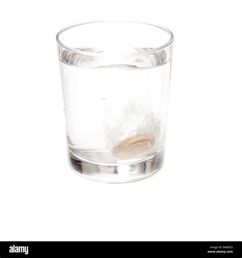 Tablet Dissolving In Water Hi Res Stock Photography And Images Alamy