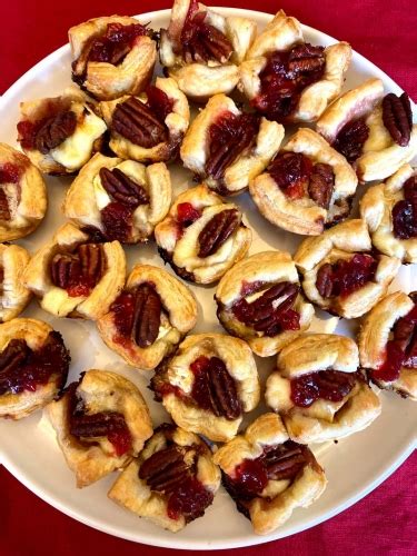 Cranberry Brie Puff Pastry Bites Appetizer Melanie Cooks
