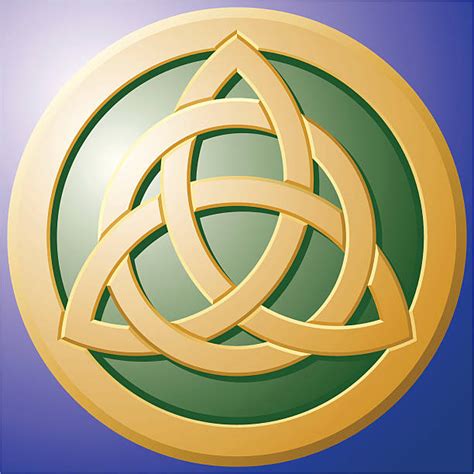 Celtic Shield Knot Illustrations Royalty Free Vector Graphics And Clip