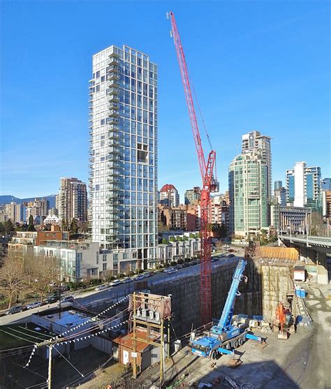 Vancouver, bc housing market overview. Crane Installed at BIG's Vancouver House Site | SkyriseCities