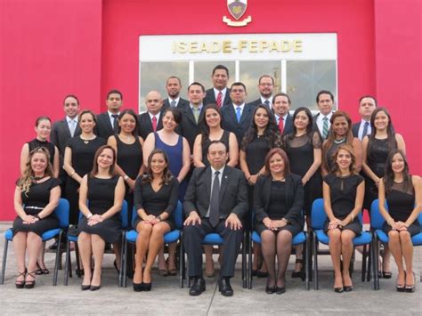 Rafael arévalo martínez fue un escritor que vivió en ciudad de guatemala entre los años 1884 y 1975. Graduados de Postgrado