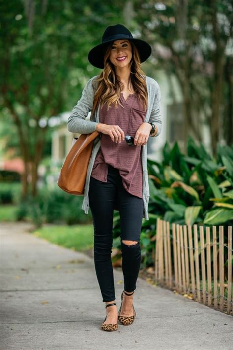 Check spelling or type a new query. Outfits con ripped jeans negros para ser la chica con más ...