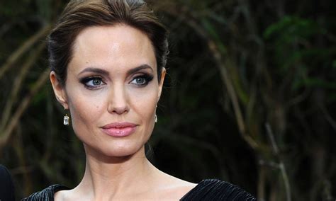 As Se Ver Angelina Jolie En The Eternals Como Superh Roe De Marvel