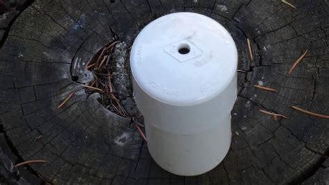 In a floating valve, the ball is suspended in the flowing fluid and is kept in position by the compression of two elastomeric seats against it. Kratky Float Valves Control Water Levels in Hydroponic and ...