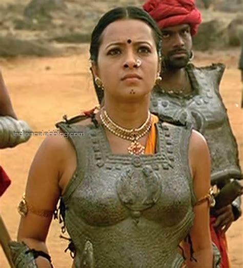 Reema Sen Aayirathil Oruvan Kollywood Movie Hot Stills Hd Caps
