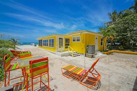 5 Beachfront Cottages Youll Adore Best Of Lists